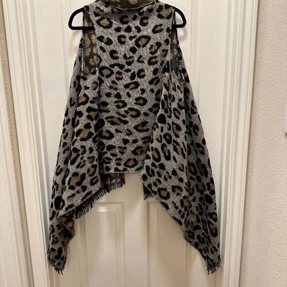 Anna & Ava Women's Soft Shawl Wrap Vest One Size Fits Most Leopard Print Boho - Picture 10 of 13
